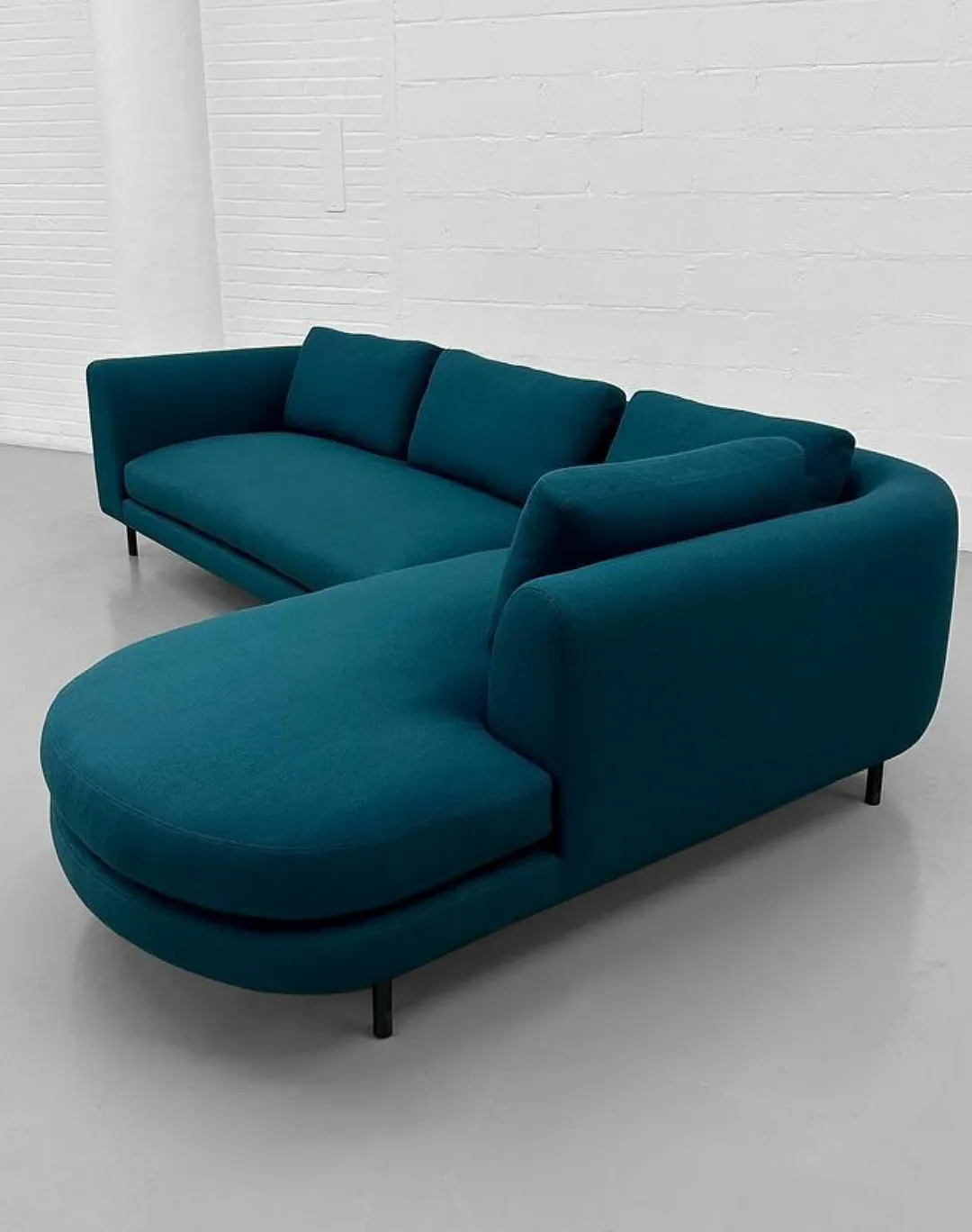 Dora amazing L Sofa