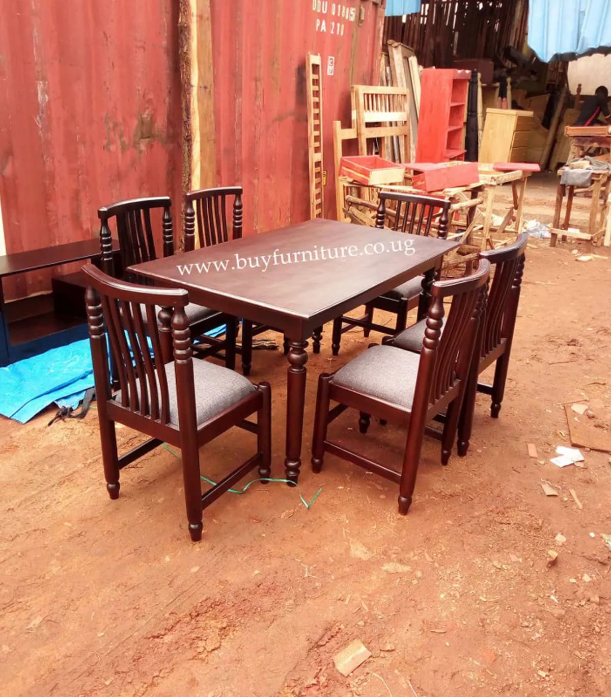 Round Head Vintage Dining Set