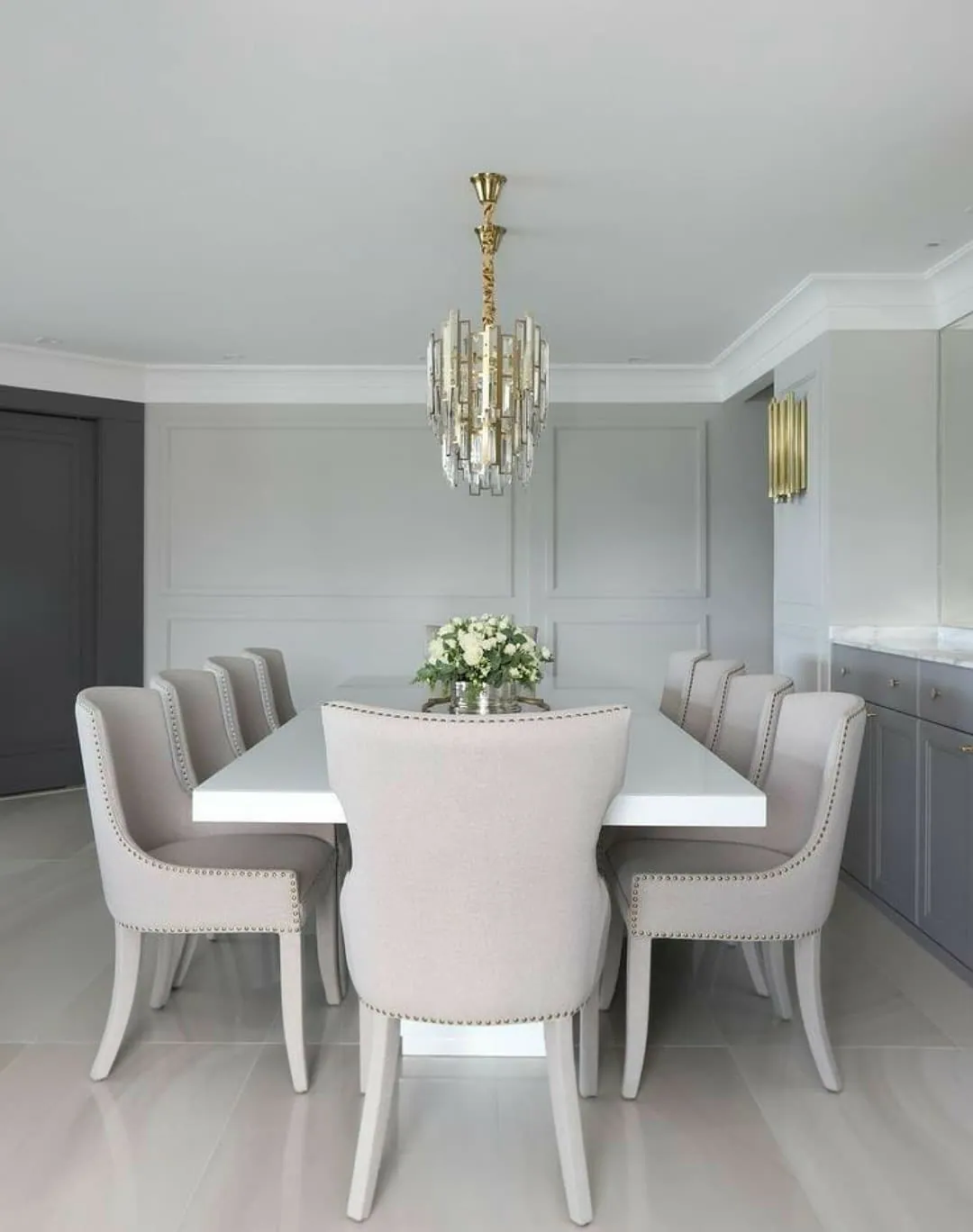 Taro 8 seater Dining set