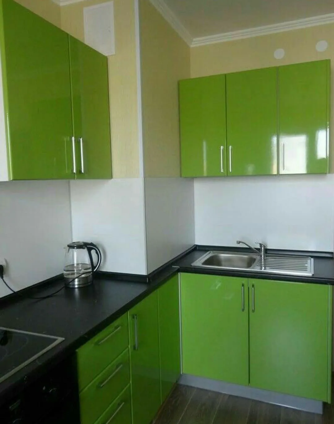 Toronto Kitchen Cabinets
